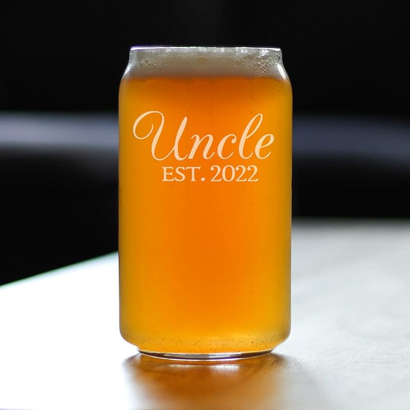 Uncle Est 2022 - Beer Can Pint Glass Gift for First Time Uncles - Decorative 16 Oz Glasses