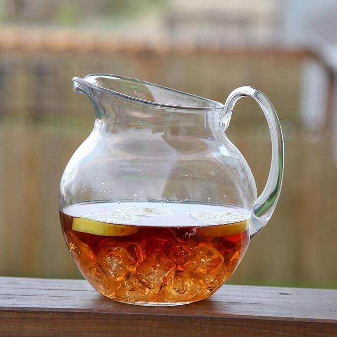 Lily's Home 100 oz Shatterproof Plastic Pitcher, the Large Capacity Makes it Excellent for Parties, Both Indoor and Outdoor, Clear