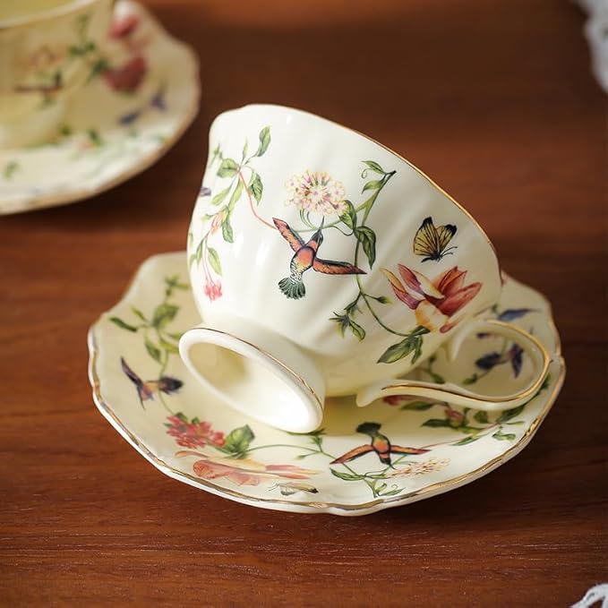 fanquare Vintage Spring Style Tea Cup and Saucer Set, 8 oz Porcelain Coffee Cup with Gold Trim, Flower and Bird Teacups for Women and Tea Parties