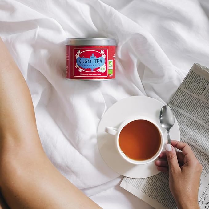 Kusmi Tea - Russian Morning No.24 - Organic Black Tea - Blend of Asian Black Teas - Grand Yunnan, Ceylon & Assam - Smooth, Flavourful, Caffeinated Tea - Loose Leaf Tea - Tin Box of 3.5 oz