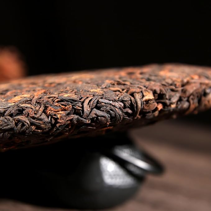 SANRAN Aged Fermented Pu'er Tea Cake, Chinese Yunnan Ripe Puer Tea for Family & Friends (7.1oz/pack)
