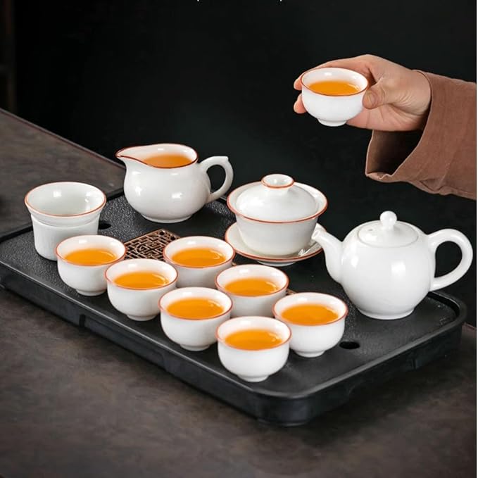 Liang baobao Porcelain Teapot, 10oz Tea Pot Small Teapot Chinese Tradition Ice Crack Glaze Ceramic Tea kettle (White)