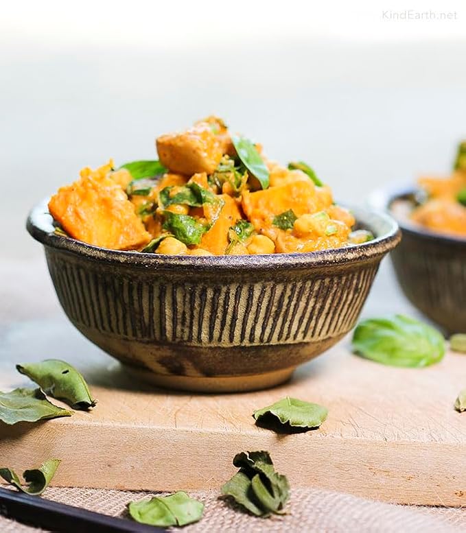 Dried Kaffir Lime Leaves from the USA – 100% Pure Whole Leaves for Thai Cuisine, No Additives, Grown and Packed in the USA (0.9oz)