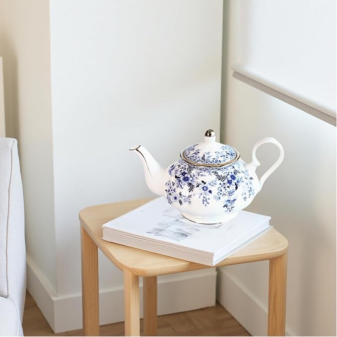 22oz Floral Ceramic Teapot (Suitable for 1 to 3 people) – Vintage Gold Rim Porcelain Tea Pot for Loose Leaf, Blooming Tea & Coffee, Elegant Teapot for Tea Party, Flower Design (China Flower)