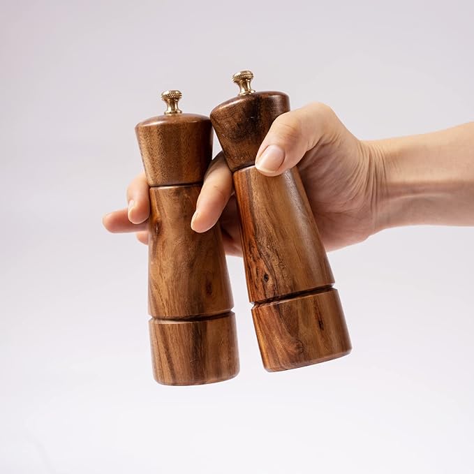 Salt and Pepper Grinder Set with Tray, Adjustable Ceramic Grinder Salt Mill, Stainless Steel Grinder Pepper Mill, Acacia Wood, 16.5 cm / 6.5inch Height, Bottom Dia 5 cm (Tray is Included)
