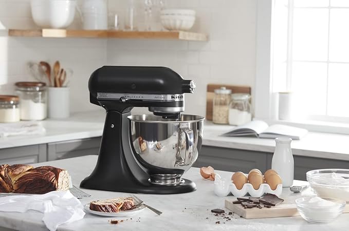 KitchenAid Artisan Series 5 Quart Tilt Head Stand Mixer with Pouring Shield KSM150PS, Matte Black