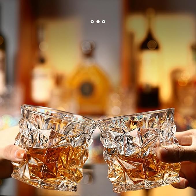 Creative Thickened Retro Beer Mug Set - 4 Pieces of 9.84 oz Hand-Blown Crystal Glass Whiskey and Beer Glasses in a Gift Box (set of 4)