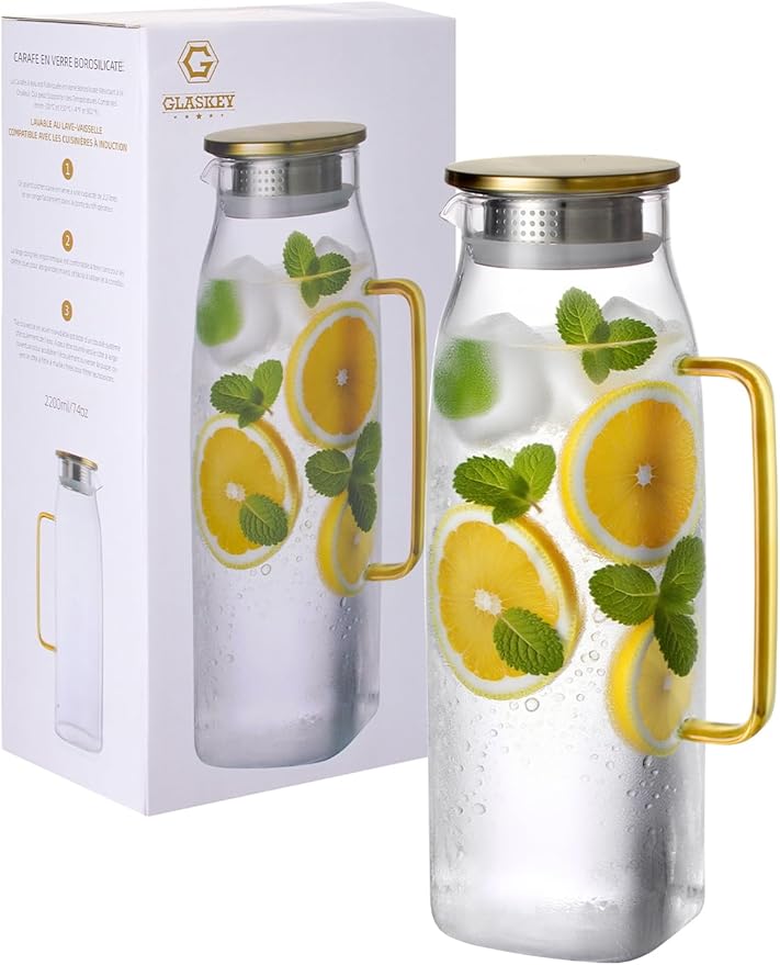 GLASKEY 74oz Square Glass Pitcher with Lid and Handle for Fridge,Borosilicate Glass Carafe for Hot or Cold Drink, Large Jug for Iced Tea,Coffee,Juice,Homemade Beverage (Gold)