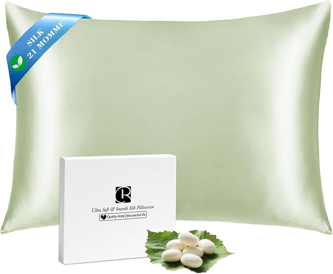 Ravmix Silk Pillow Cases with Zipper, 21momme Mulberry Silk Pillowcase for Hair Skin Health, Soft Smooth Breathable Cool Pillow Cover for Beauty Sleep 1PC(Queen 20"x30", Bean Green)