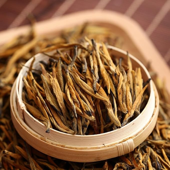 Yunnan Dianhong（滇红）Black Tea – Golden Needle, 金针, GoldenTip, GoldenMonkey, 金丝, Golden Hair – Loose Leaf Chinese Red Tea, 100g / 3.53oz – Bold, Full-Bodied, Delicate and Naturally Sweet
