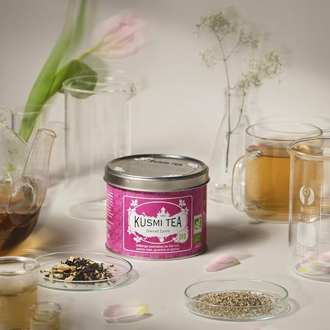 Kusmi Tea - Sweet Love - Organic Black Tea - Blend of Black Tea, Pink Pepper, Guarana & Spices - Flavourful, Caffeinated Tea - Loose Leaf Tea - Tin Box of 3.5 oz