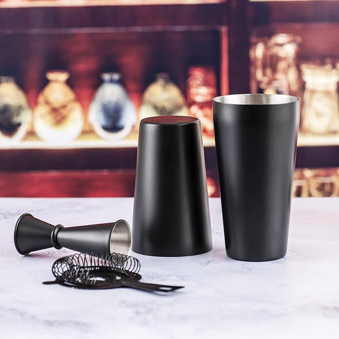 Cocktail Shaker Set 4-Piece Boston Shaker Kit with 20oz/25oz Shaker,Strainerand 0.5/1oz Double JiggerBar Set for Home Drink Mixer Bartendiing (Matte Black, 20oz/25oz)