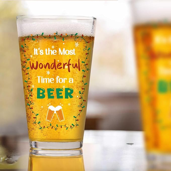 Futtumy It's the Most Wonderful Time for a Beer Glass, 17 OZ Beer Pint Glass, Funny Gifts for Men Beers Lovers Dad Father, Christmas Gifts for Men Women, Christmas Beers Glass for Xmas Party Birthday