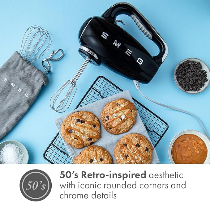 SMEG Black 50's Retro Style Electric Hand Mixer with Set of Beaters, Set of Dough Hooks and Set of Whisks