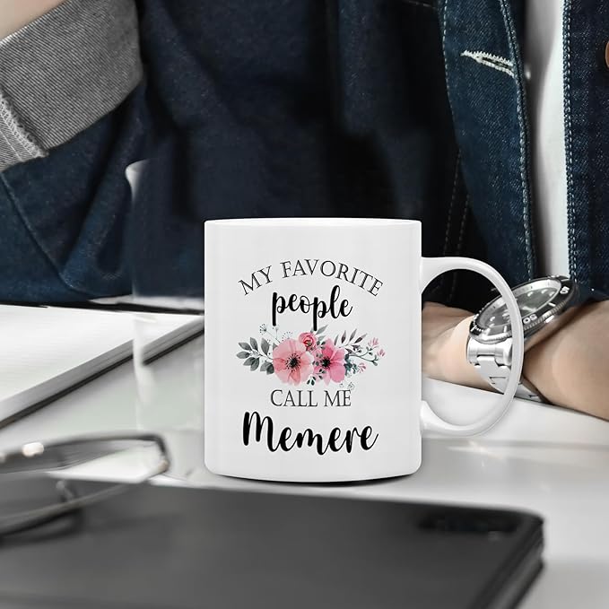 QASHWEY Memere Coffee Mug, Memere Gifts for Grandma, MemereGifts from Grandkids, Mothers Day Mug Tea Cup Gifts for Memere Grandma, My Favorite People Call Me MemereCoffee Cups Ceramic 11oz