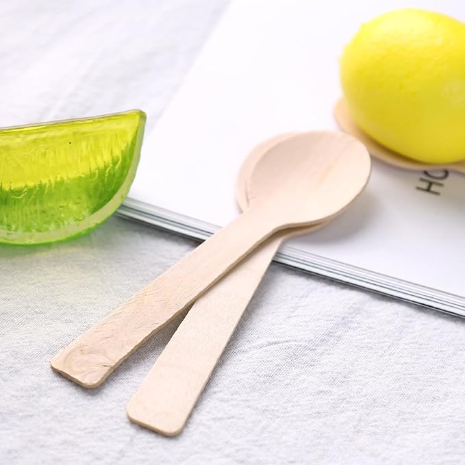HANSGO Mini Wooden Cutlery Spoons, 6.25inch Small Spoons for Eating Tinny Ice Cream Dessert Tableware for Chocolate Cake Honey Jam Party Favors
