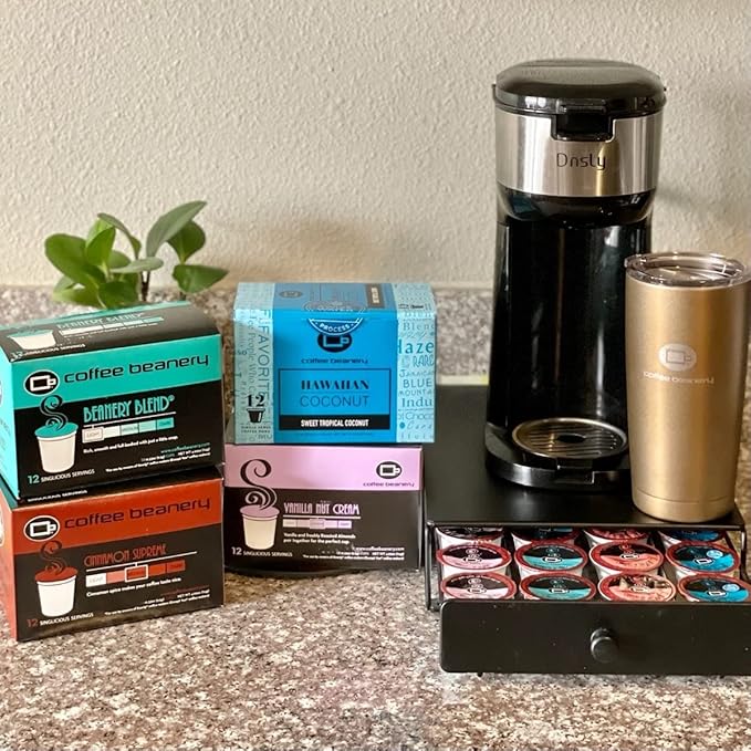 Vanilla Macadamia Nut Decaf Coffee Pods by Coffee Beanery | 12ct Medium Roast Arbica Coffee