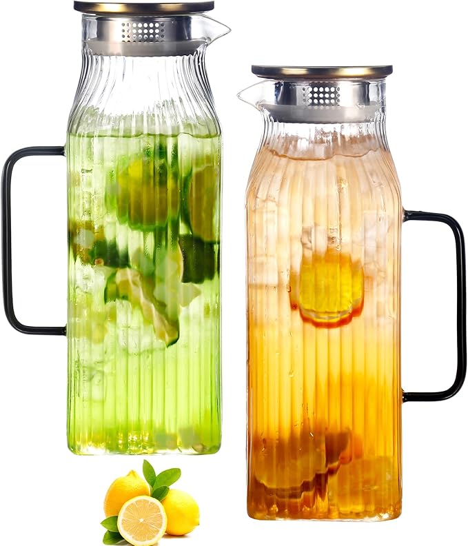 The high borate glass water pitcher with lid and handle is suitable for iced tea,homemade juice,milk,coffee,etc.All hot and cold beverages can be adapted (2L 2PCS)