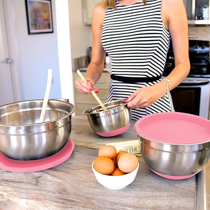 Stainless Steel Mixing Bowls with Lids and Non Slip Bases (Set of 5, Pink)