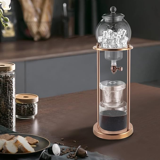 Ice Drip Coffee Maker, 600ml/20.29oz Luxury Cold Brew Coffee Maker in Stainless Steel and Borosilicate Glass, Retro-Style Coffee Maker For Serving 6-8 People At One Time (Gold)
