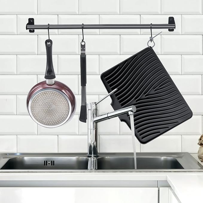 Silicone Dish Drying Mat, Stone Drying Mat for Kitchen Counter with Built-In Drain, Non-Slip Drain Pad with Built-in Drain, Heat Resistant Stone Drying Mat, 1Pcs Black(19.7" x 17")