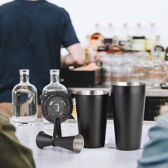 Cocktail Shaker Set 4-Piece Boston Shaker Kit with 20oz/25oz Shaker,Strainerand 0.5/1oz Double JiggerBar Set for Home Drink Mixer Bartendiing (Matte Black, 20oz/25oz)