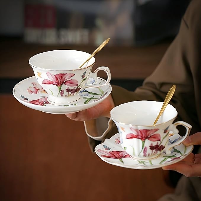 Floral Ceramic Cup Bone China Tea Cup and Saucer Set 6.8 Oz Gold Trim Vintage Style Porcelain Coffee Cup for Home Kitchen Office, Style 5