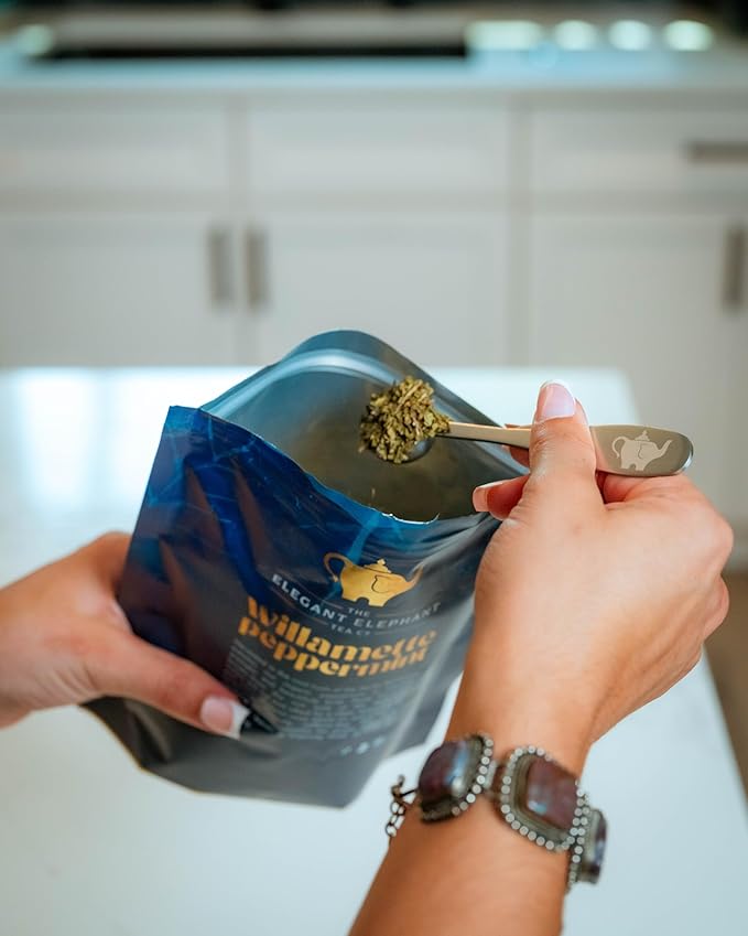 Willamette Peppermint Tea, Organic Loose Leaf Mint Herbal Tea – Soothing, Caffeine-Free – Refreshing Hot or Iced – 4 oz Resealable Bag (Makes 50 Cups) – The Elegant Elephant