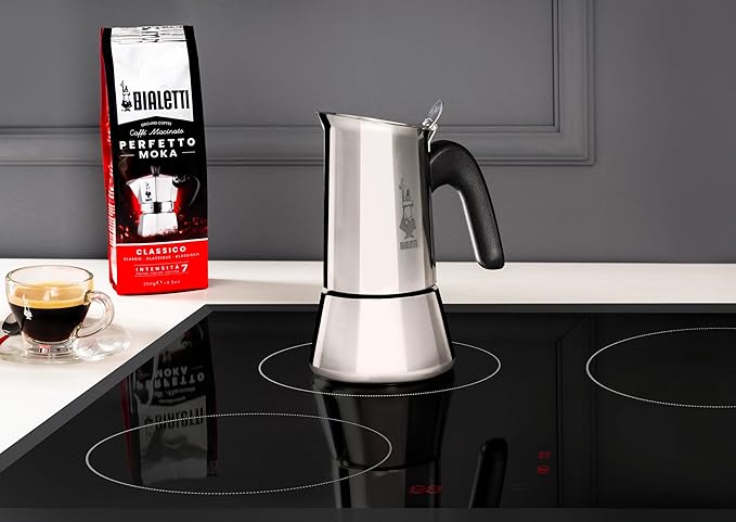 Bialetti - New Venus, stainless steel espresso coffee machine, suitable for all types of stoves, 2 cups (85 ml), aluminium, silver (Not induction safe)