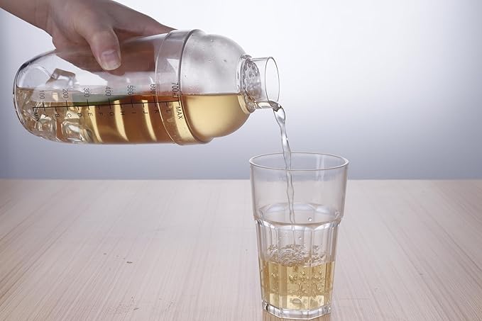 Plastic Bar Cocktail Shaker with Measuring Jigger Set,Hand Drink Mixer Boba Tea Shaker Cup with Scales,Bar Tool Transparent Protein(350ML)