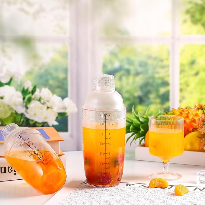 Lallisa 16 Pcs Plastic Cocktail Shaker Set Drink Mixer Clear Shaker Cup with Measurements Scales and Strainer Plastic Mixing Tool for Tea Coffee Bar Bubble Milk Christmas Gift(700 Cc/ 24 oz)