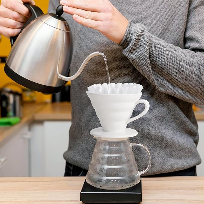 Segarty 200 Count 1-4 Cup Disposable Coffee Paper Filters, 7.2in White Basket Style Coffee Filters Ideal Bar Accessories for Pour Over Maker Coffee Brewer Dripper Machine for Home Cafeteria Office Use