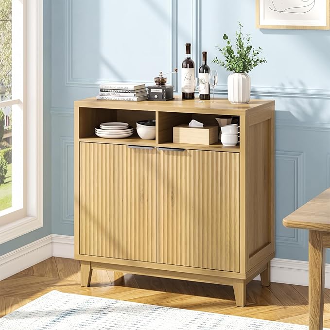 Modern Buffet Cabinet with Fluted Doors, Solid Wood Legs & Thickened Top, 31.5" Multi-Functional Storage Sideboard for Kitchen, Dining Room, Hallway (Natural Wood, 1 PCS)