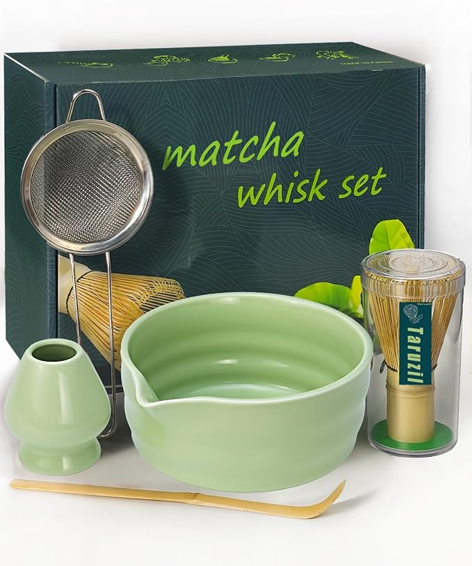 Matcha Whisk Set with Matcha Bowl, Matcha Bamboo Whisk, Scoop, Sifter, Matcha Kit Holder Unique Gifts for Women Men Girl Friend Home Kitchen Decor Gifts for Christmas, Birthday（Light Green）