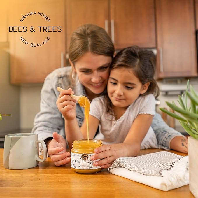 Bees & Trees Manuka Honey 550+ MGO – Pure New Zealand Raw Monofloral Honey – Unpasteurized & Natural – 380g (13.4oz) Glass Jar – Perfect for Coffee, Tea & Daily Wellness
