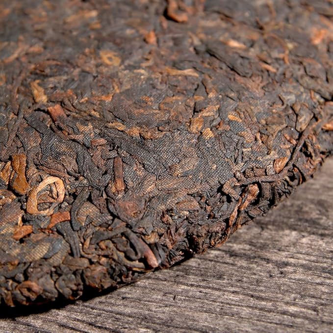 SANRAN Aged Fermented Pu'er Tea Cake, Chinese Yunnan Ripe Puer Tea for Family & Friends (7.1oz/pack)