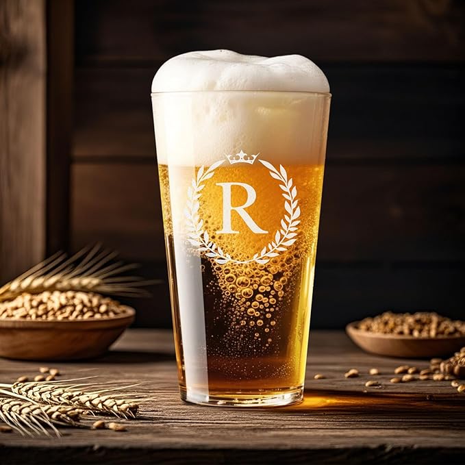 Personalized Beer Glasses Gifts for Men, 16 oz Pint Glasses Monogrammed A-Z Drinking Glass Cups Customized Gift, Unique Christmas Anniversary Birthday Gifts for Men Him Dad Brother Husband Grandpa (R)