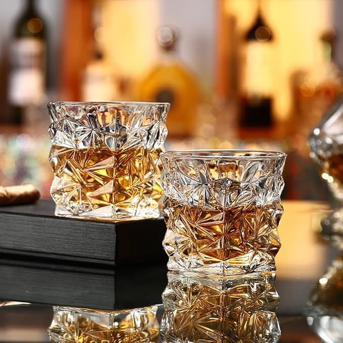 Creative Thickened Retro Beer Mug Set - 4 Pieces of 9.84 oz Hand-Blown Crystal Glass Whiskey and Beer Glasses in a Gift Box (set of 4)