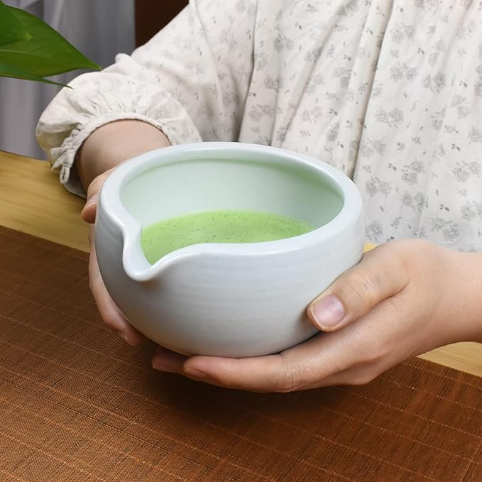 Artcome 7 Pcs Complete Matcha Ceremony Kit for Tea Ceremony, Bowl with Pouring Spout, Whisk, Tea Scoop, Matcha Powder Strainer, Matcha Tea Set For Making Usucha, Koicha and Matcha Latte (White)