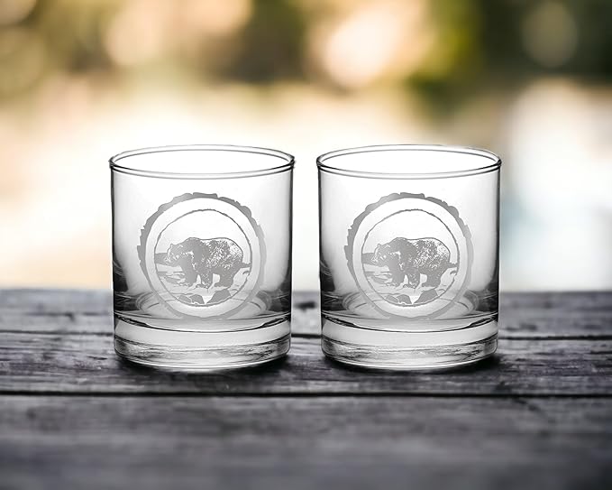 Bear Grizzly Brown Hunting Gifts for Hunters and Outdoorsman Bear Whiskey Glass with Coaster Rustic Décor for Mountain Cabin Lake House Beer Pint Glass Dad (Bear, Double Whiskey Glass)