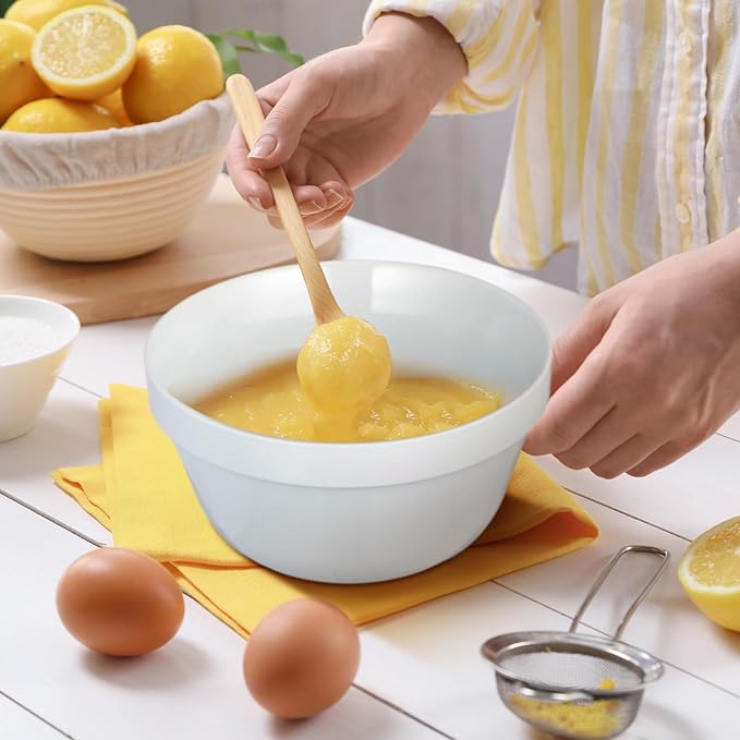 1 Pieces Ceramic 1.6qt Pudding Basins White 8 Inch Christmas Pudding Mold Bowls for Steaming Ovenproof Durable and Sturdy Porcelain Steamed Plum Puddings Bowl Basin, Easy to Clean