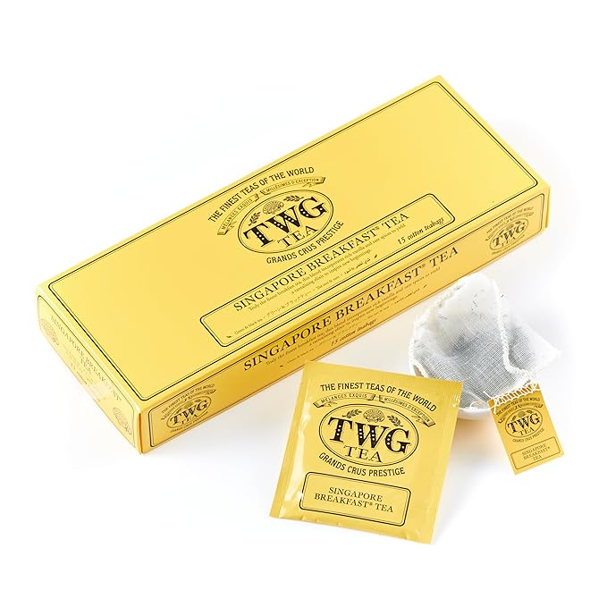 TWG Tea | Singapore Breakfast Tea | Black Tea & Green Tea | Vanilla & Spices | 15 Hand Sewn Cotton Tea Bags| Gift Set