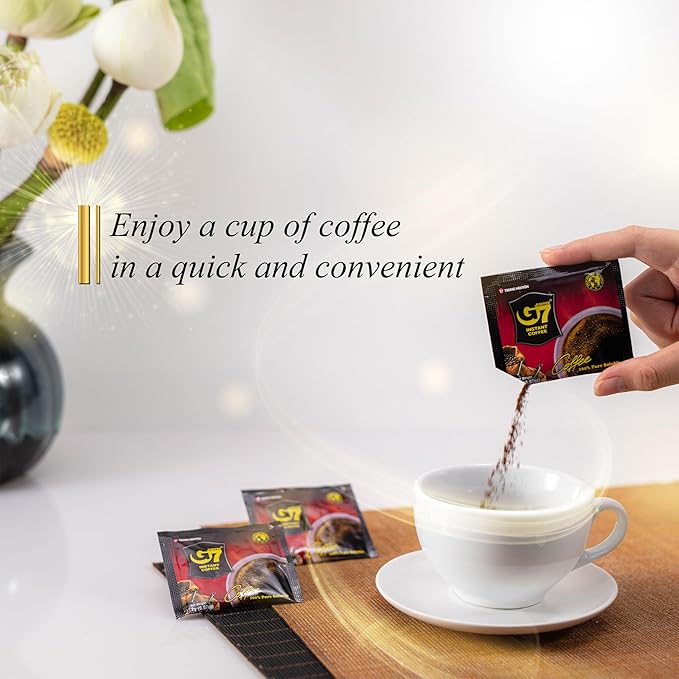 TRUNG NGUYEN G7 PURE BLACK Instant Coffee for Energy Boost - 100% Soluble Coffee Without Sugar - Strong, Pure & Rich Vietnamese Instant Energy - Original Taste for Connoiseurs (100 Sachets/Bag)
