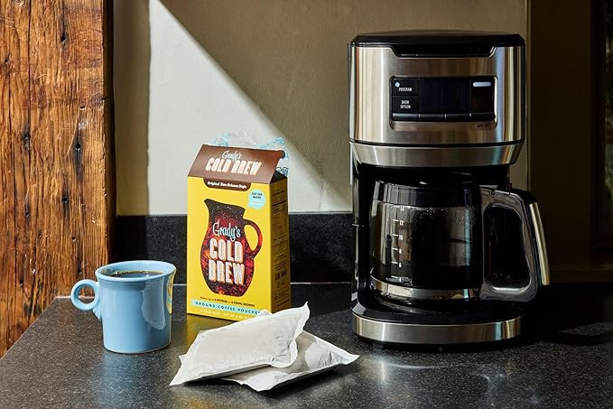 GRADY’S COLD BREW, New Orleans Style, 100% Arabica Ground Coffee & Chicory Pouches, SIX Bundles of 4 Easy-to-Brew Bean Bags, Makes 72 drinks