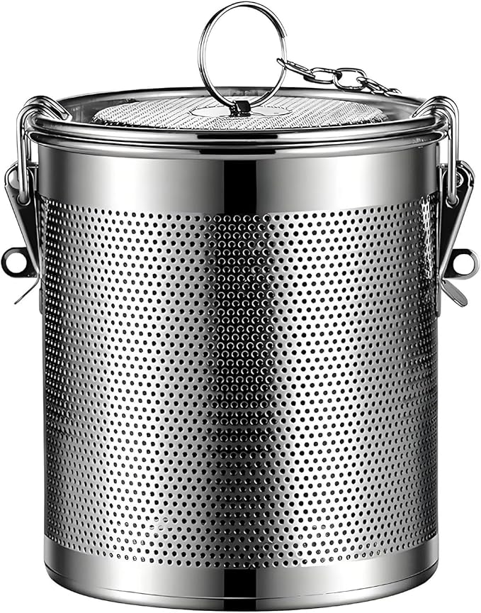 Stainless steel cylindrical seasoning filter, Multi purpose spice filter, Mesh Design Tea Ball Strainer Soup Seasonings Seperation Basket Filter with Chain Hook for Home Restaurant (8 * 9CM/0.452L)