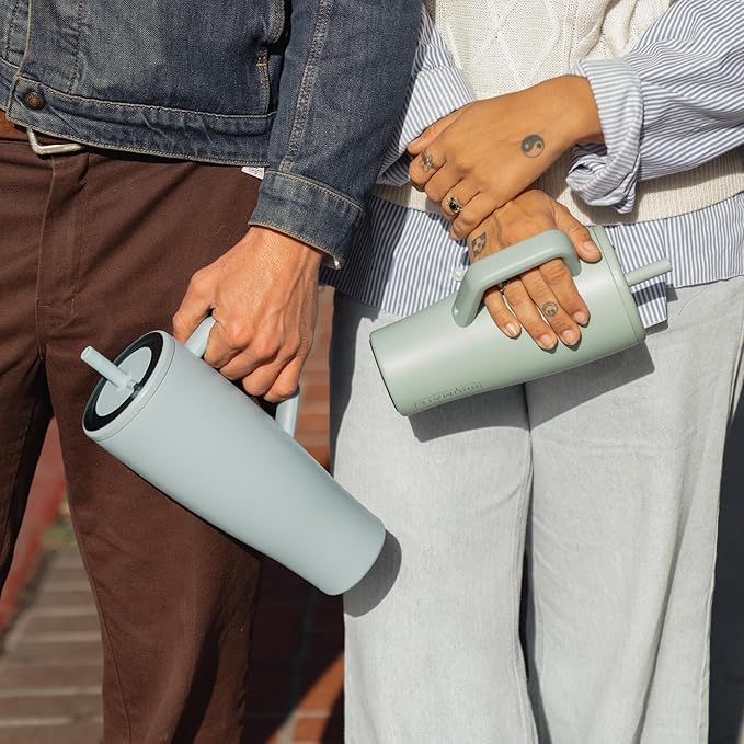 BrüMate Era 30 oz Tumbler with Handle and Straw | 100% Leakproof Insulated Water Bottle Tumbler with Lid and Flexible SoftSip Straw | Made of Stainless Steel | Cup Holder Friendly | 30oz (Dune)