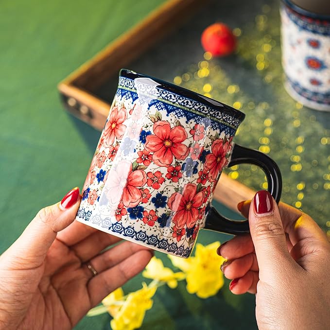 Ceramic Latte Mug Set of 4, 15.5oz Hand Painted Porcelain Coffee Cups With Handle for Tea/Milk/Cocoa - Modern Retro Design For Any Kitchen. Microwave and Dishwash Safe (Snow and Plum)