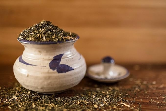 Nettle Leaf Tea – Pure Bulgarian Loose Leaf Herbal Tea – Support Healthy Skin, Reduce Inflammation & Boost Immune System – Resealable 4.4oz Bag (Makes 50 Cups) – The Elegant Elephant