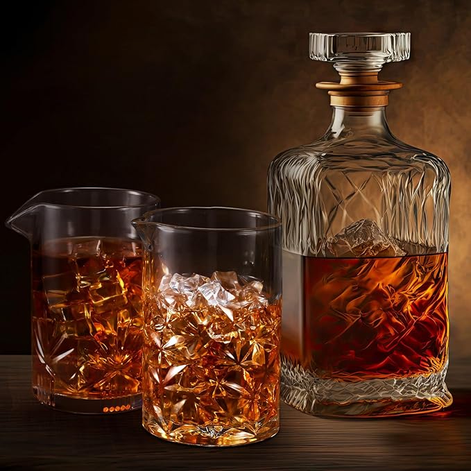 Inbagi 6 Pcs Cocktail Mixing Glass 24 oz Bartender Crystal Stirring Glass Thick Bottom Bar Seamless Mixing Pitcher for Stirring Drinks Home Bar Accessories, 6 Styles