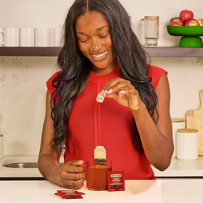 Twinings Decaffeinated English Breakfast Black Tea Individually Wrapped Bags, 25 Count (Pack of 6), Flavourful, Robust, Enjoy Hot or Iced, 150 Teabags